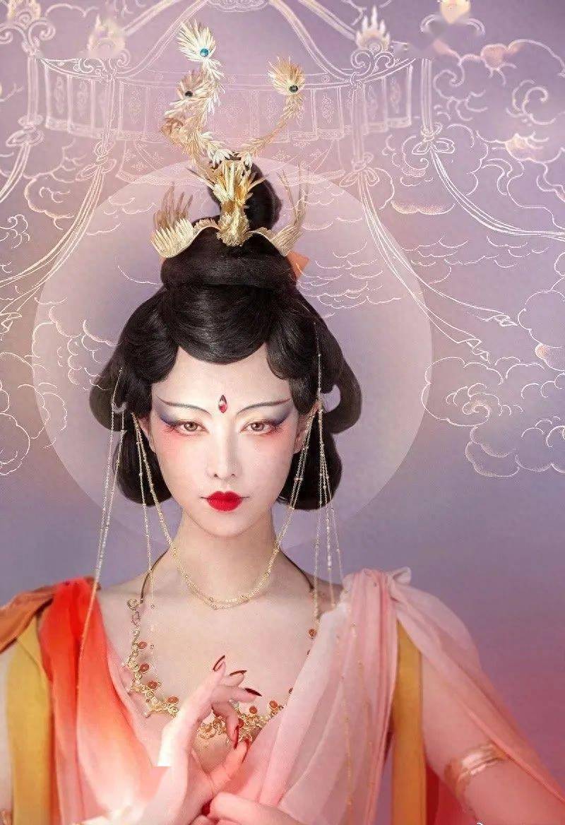 清华美女学霸cos敦煌菩萨火出国,竟被印度人奉为"神"_服饰_造型_飞天