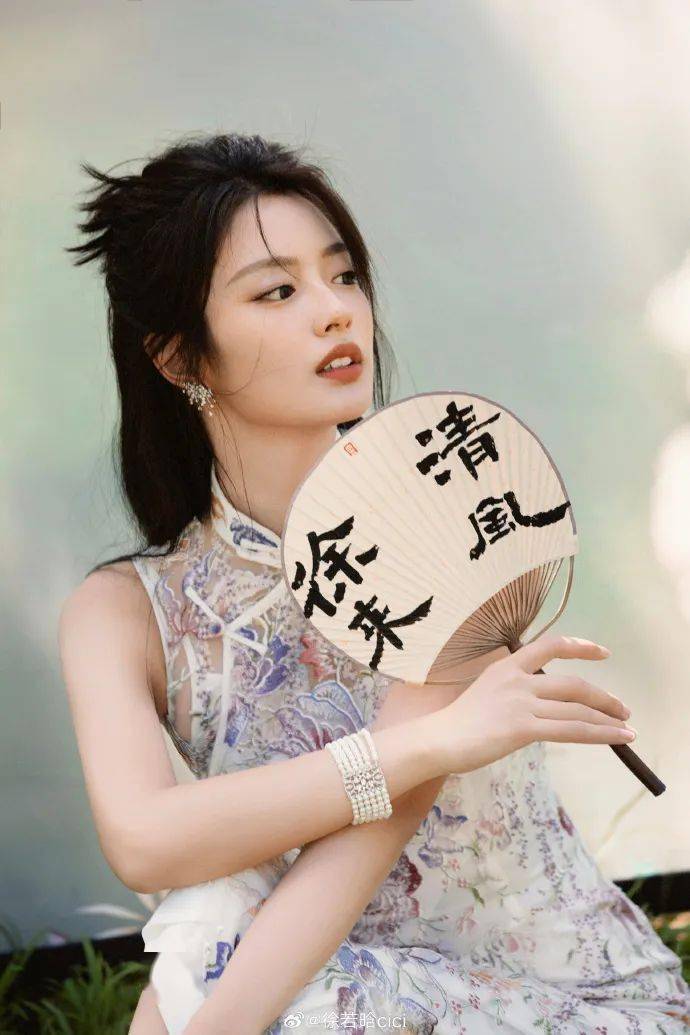 袁冰妍粉丝自杀示威?张柏芝三胎生父曝光?陈牧驰被郭敬明忽悠?