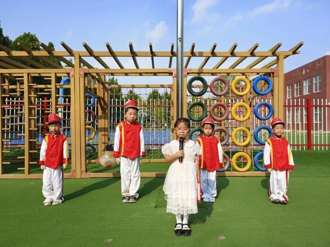 【升国旗仪式】爱国在我心,升旗润童年--临朐县第二幼儿园升国旗活动