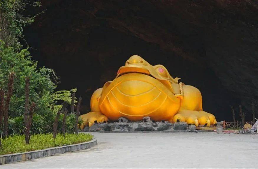 来南丹赴一场浪漫的休闲之旅吧~_温泉吧_溶洞_生态