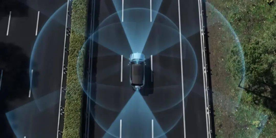 硬派越野,能原地掉头,近1200马力,落水也能开!_搜狐汽车_搜狐网