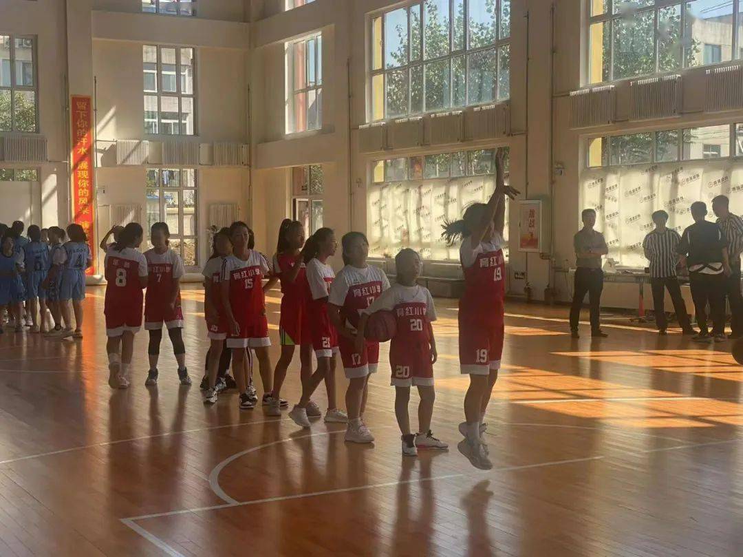 育红小学获朝阳市小学生篮球联赛市级总决赛女子组冠军,将代表朝阳市
