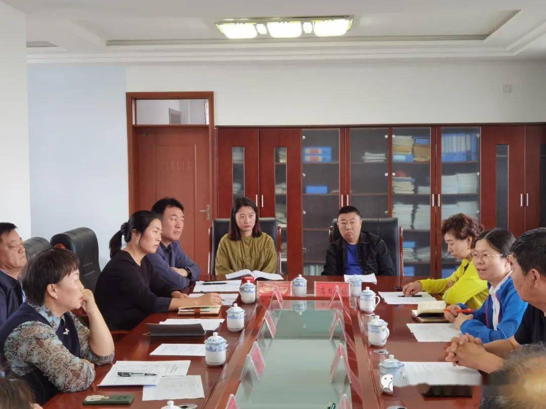 盟财政局调研组一行对西乌旗财政干部队伍建设情况进行调研_研究_人才