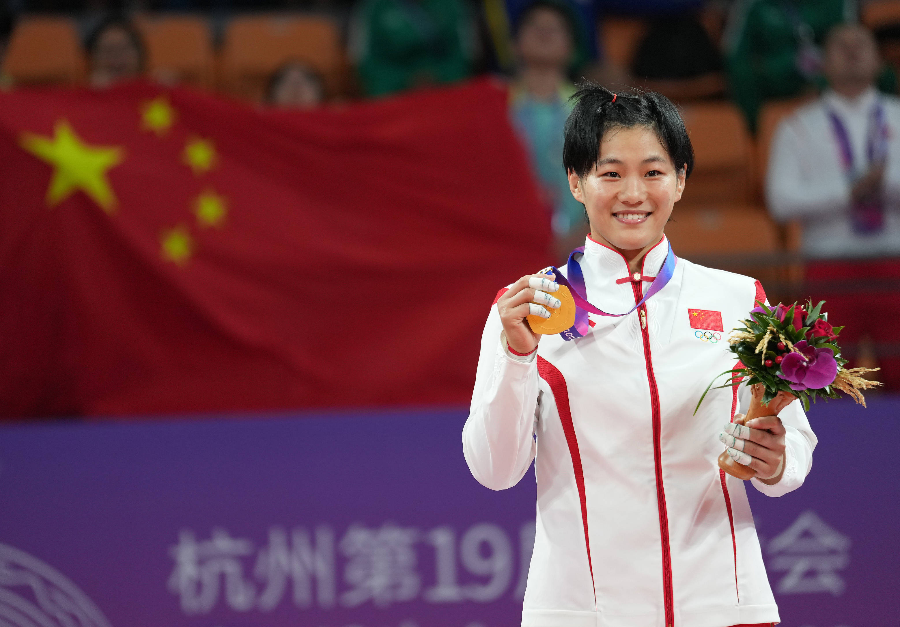 杭州亚运会丨于丹夺得中国队首枚克柔术亚运金牌