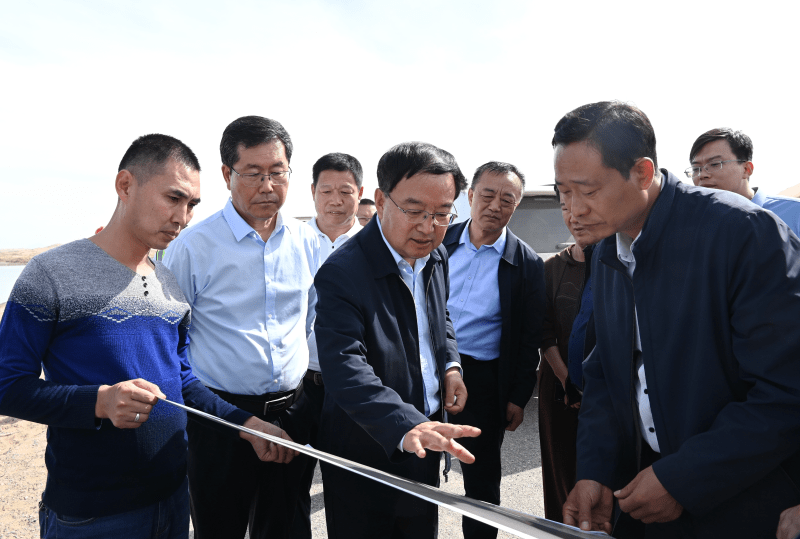 任广鹏巴图调研环博斯腾湖公路建设工作_发展_旅游_时间