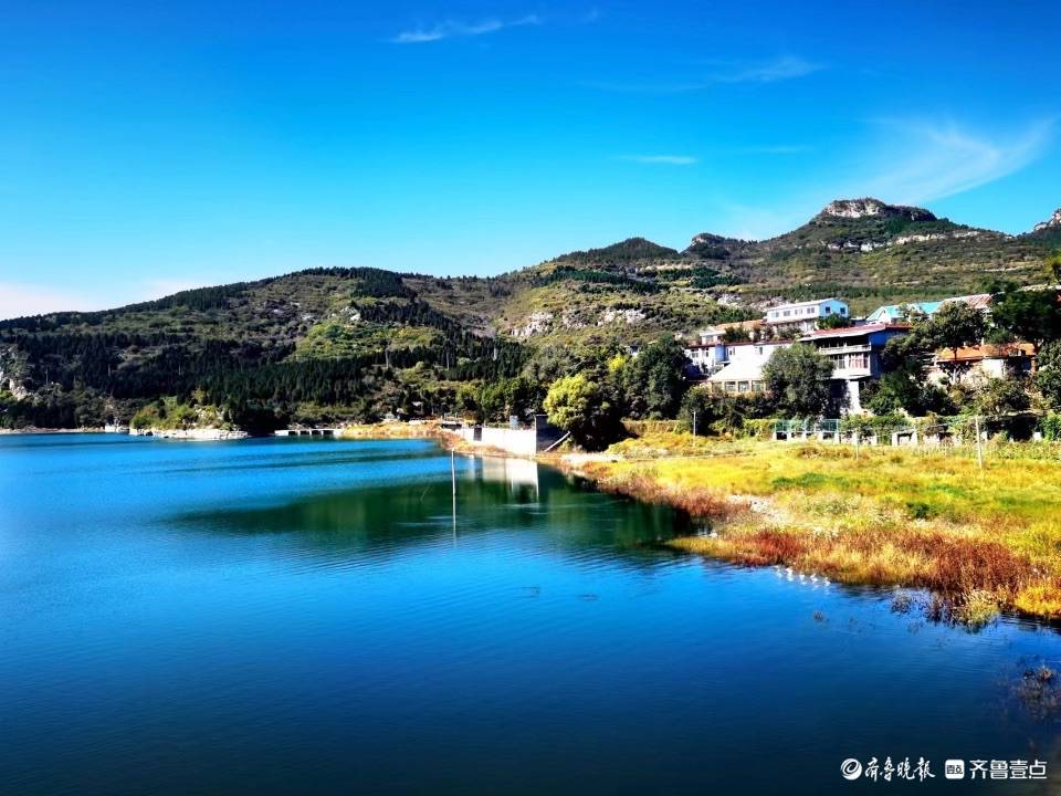 双节拍丨南部山区近郊游,天蓝蓝水蓝蓝的锦绣川水库