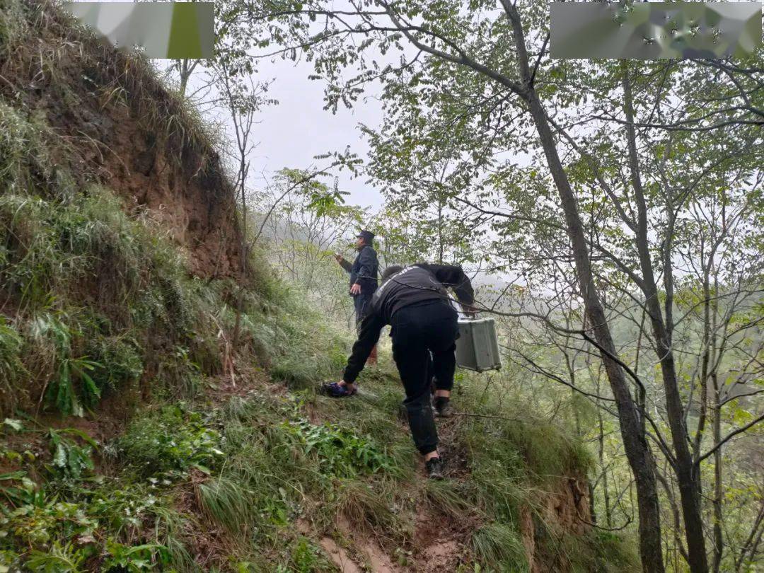 忠诚守护群众生命财产安全_老人_泾川_罗汉洞乡
