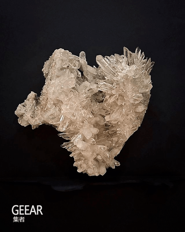 权志龙这张照片悄悄透露了近况!_g-dragon_华纳_the