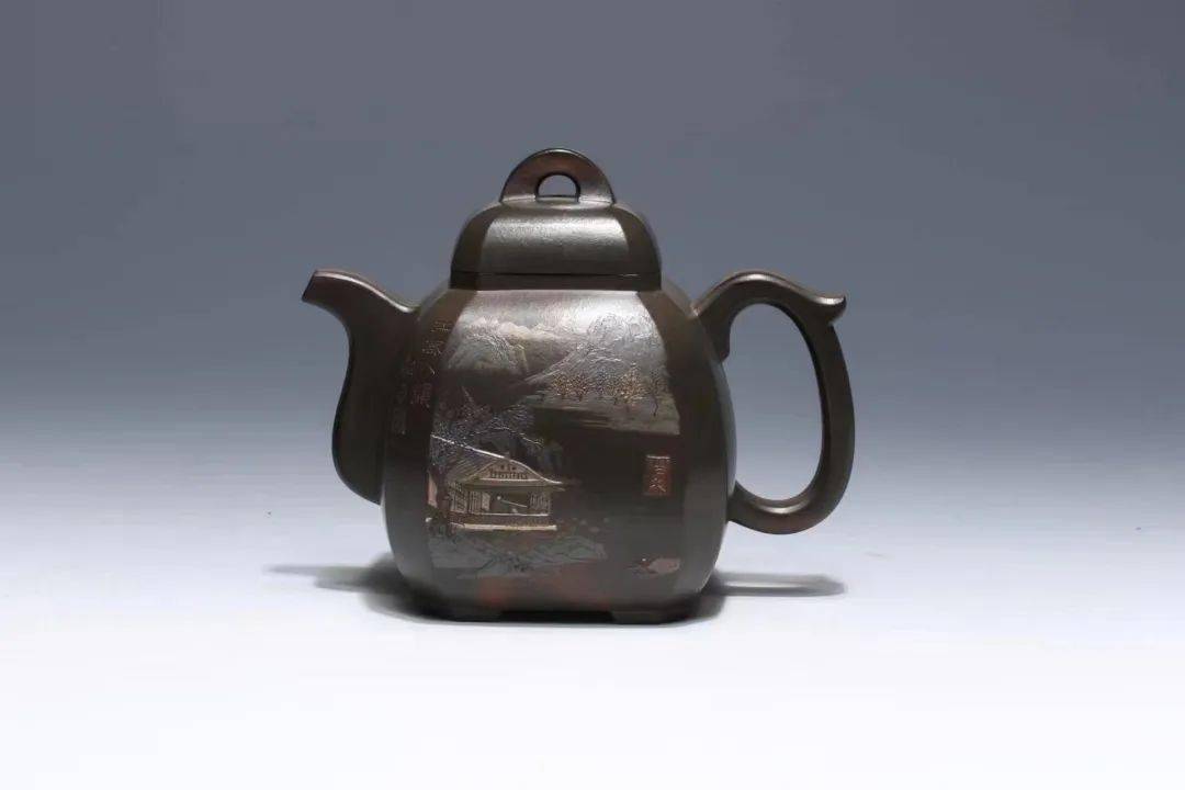 5172李艳如工艺美术师,高级技师.宜兴"穆如清风"紫砂文创创始人.