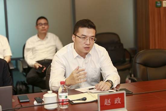 亚普股份总经理赵政赵政介绍说,疫情期间,亚普特别成立了供应链保生产