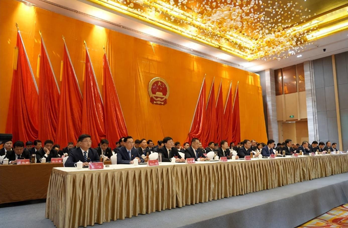 南阳市宛城区第七届人民代表大会第四次会议胜利闭幕