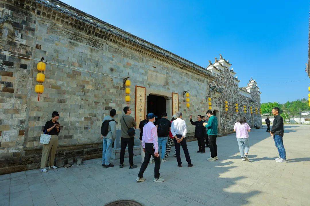 各地记者来壶镇百廿间,进行了参观!_文化_经营_缙云