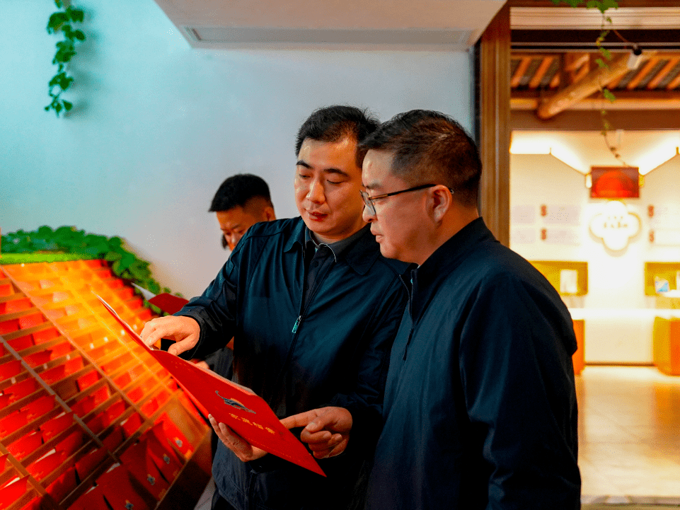 场馆建设及因地制宜发展多业态创业情况,调研白浪镇羊肚菌种植基地,杨