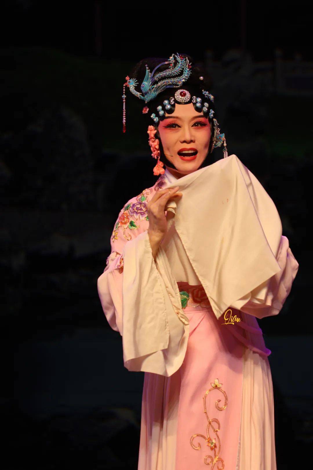 "戏聚忻州 自在生活"戏剧月|吴琼版经典黄梅戏《罗帕记》,《女驸马》