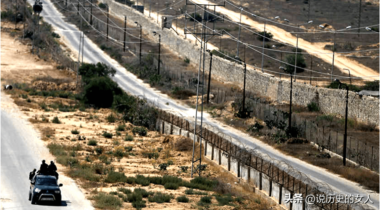 世界五大边防墙,加沙墙不人道,川普墙不靠谱,第5道墙最伟大_东德_防线