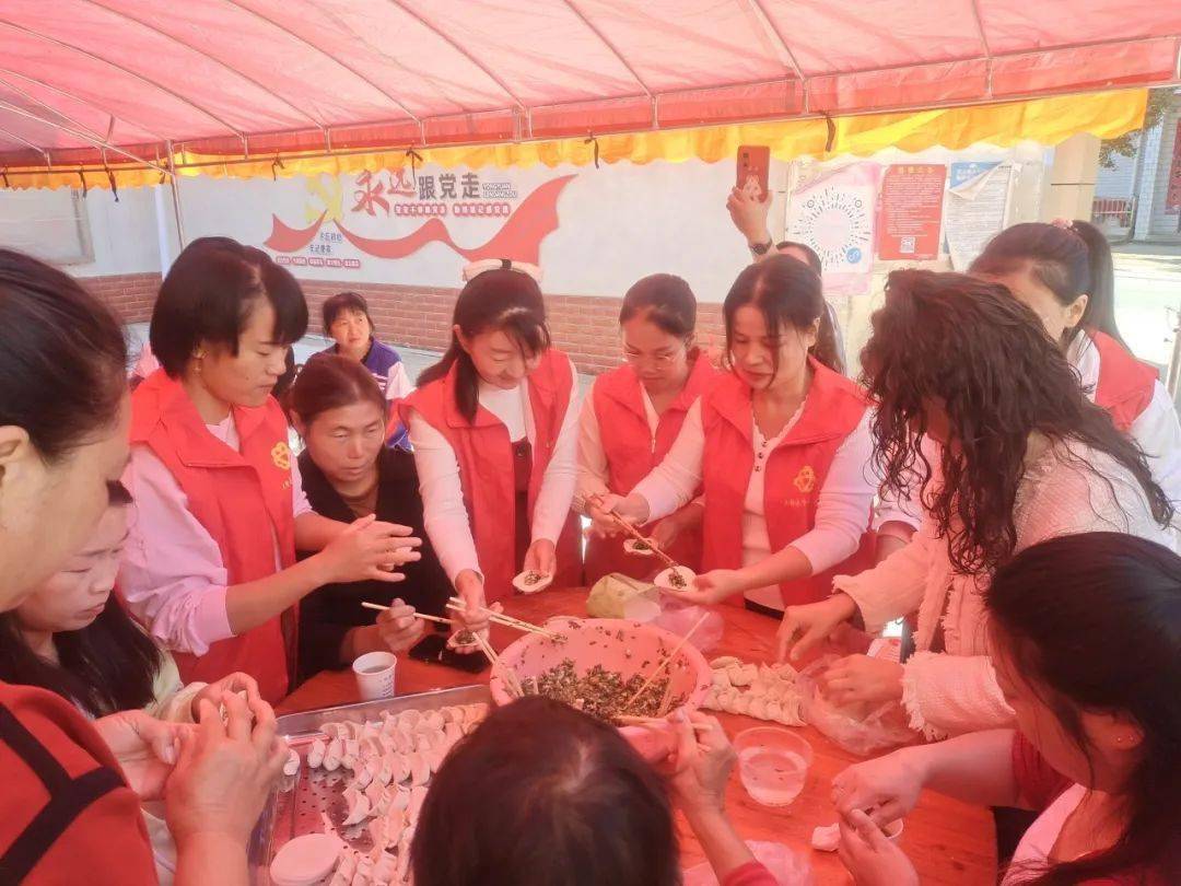 多彩活动送温暖 敬老爱老庆重阳_大悟县_吕王镇_汇演