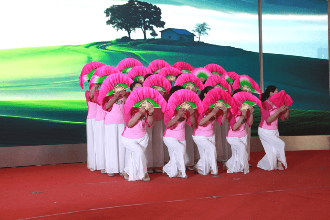 九九重阳,一起舞动快乐旋律 ——宣城市泾县老体协广场舞联谊汇演活动