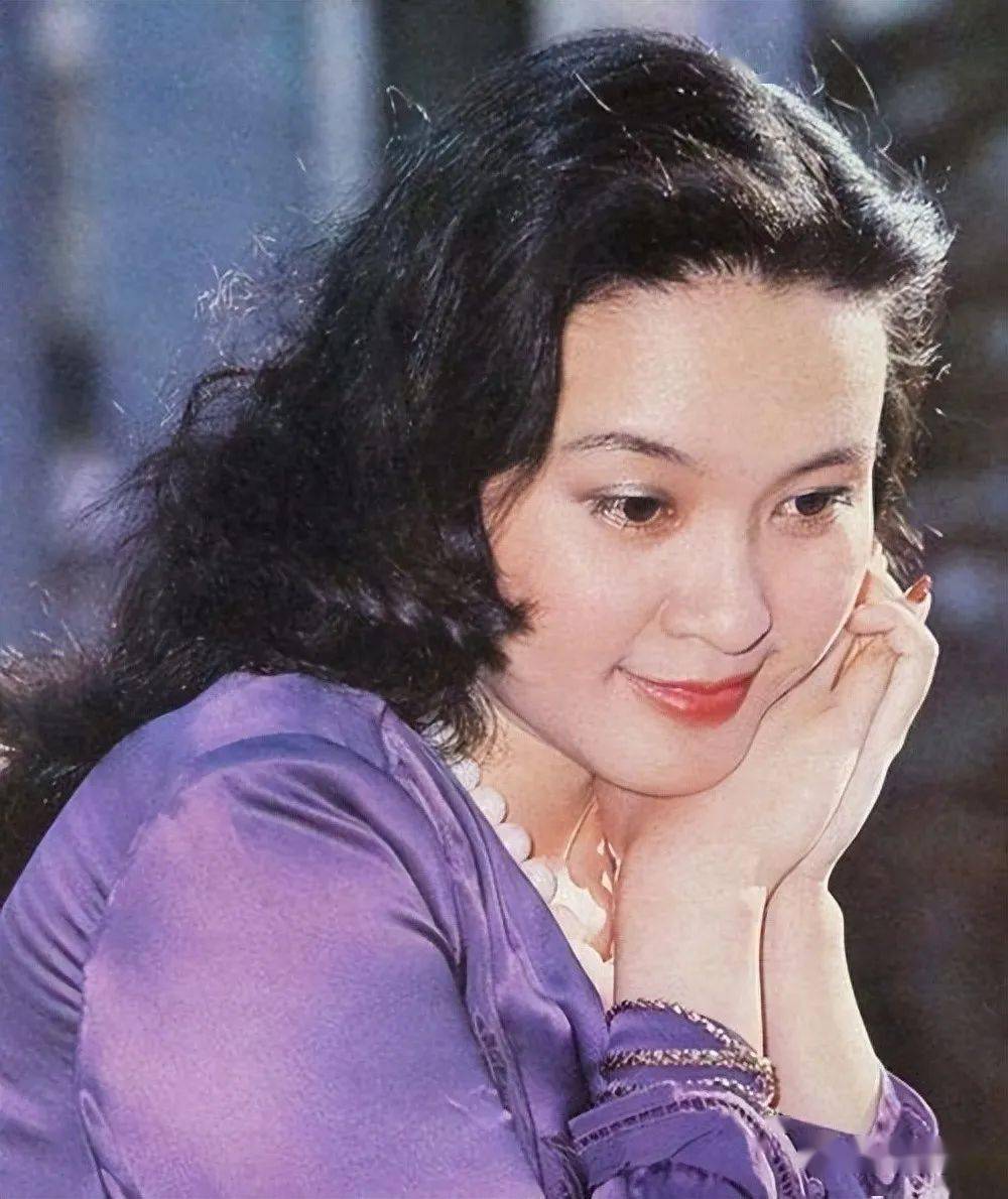 方舒:两次婚姻失败,如今两个女儿成了她的骄傲_张铁林_陈国_沈丹萍