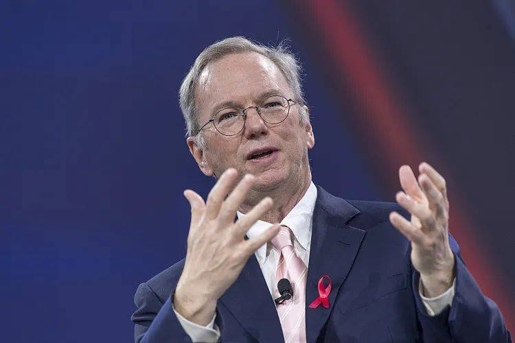 斥资1亿美元投资约会对象，谷歌前CEO晚节不保？_Perlot_Steel_埃里克·施密特