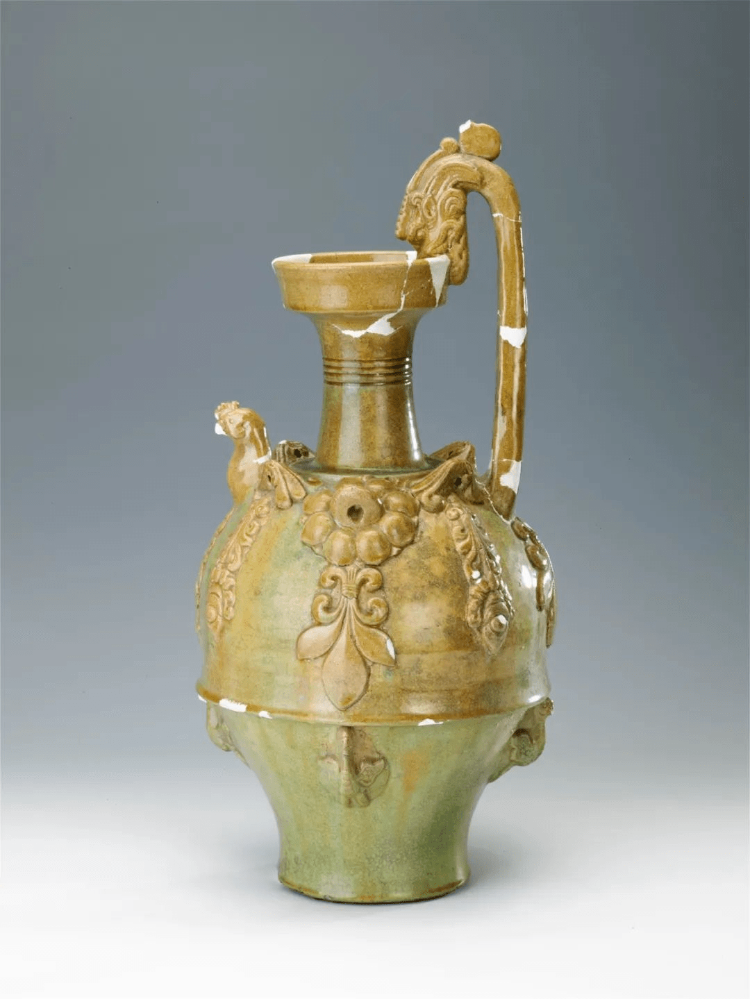 北齐螭柄鸡首壶:一声长鸣,暗黑世界立刻燃起火焰_娄睿_山西_文物