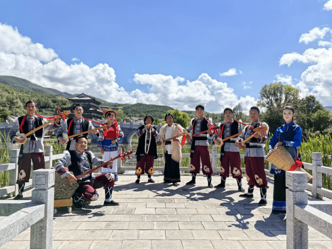 民歌大观丨想和你去情歌滋养的小城,一起吹吹风~_剑川_阿鹏_文化