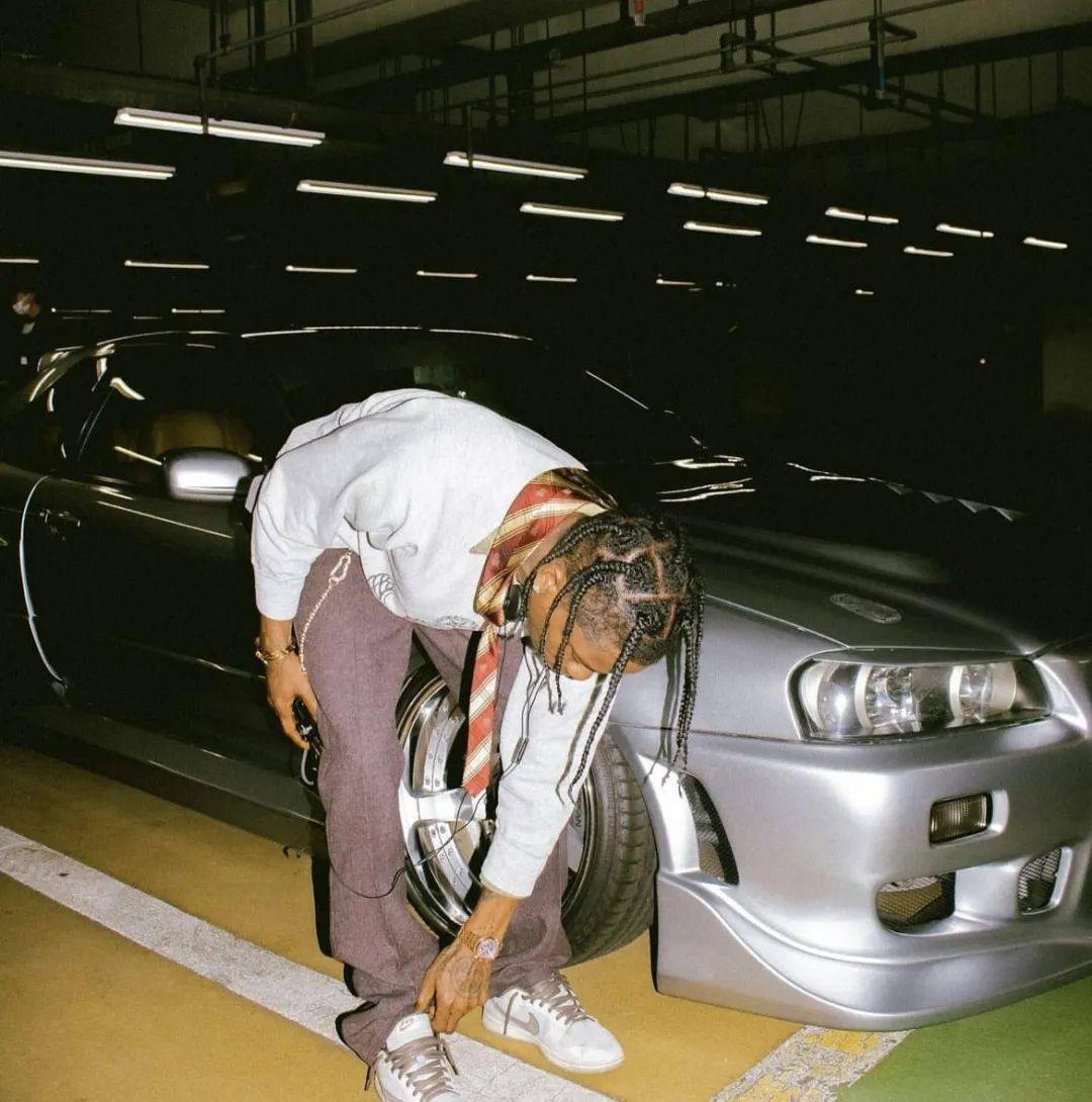 nike 「抢钱天团」该何去何从?_adidas_合作_的设计