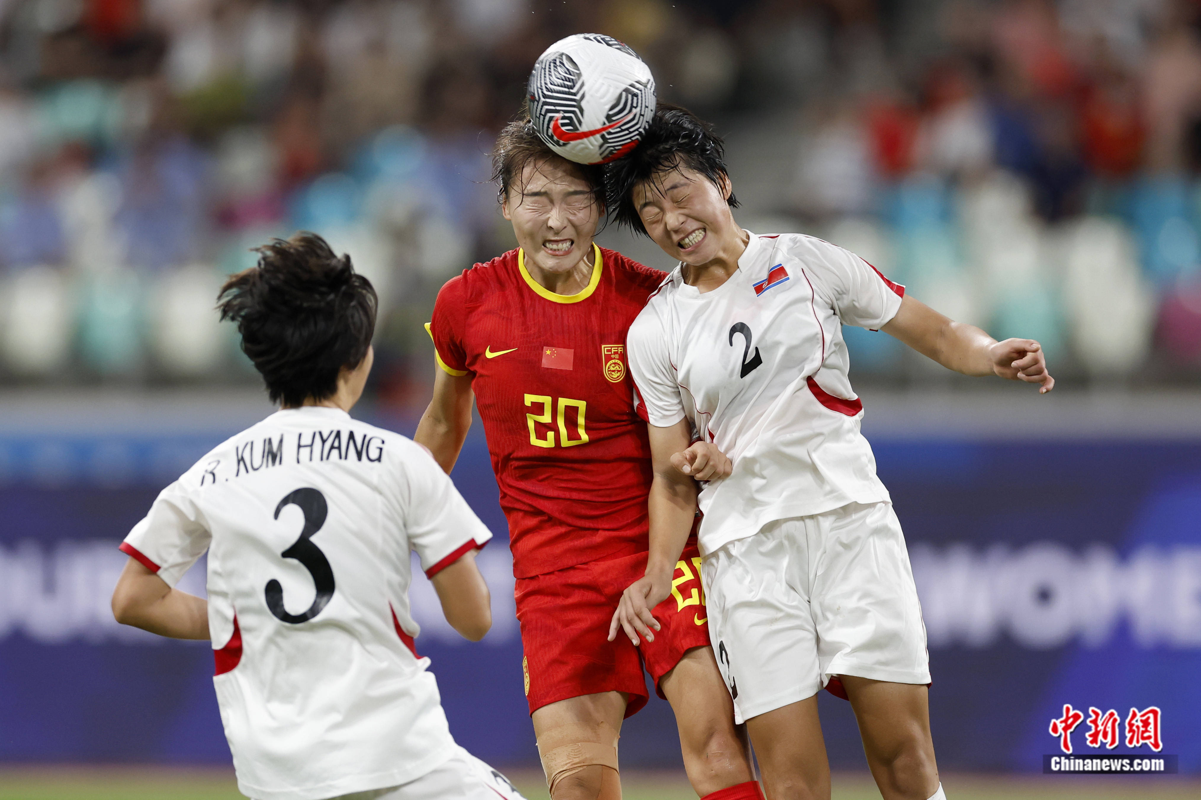 中国女足1:2不敌朝鲜,想进巴黎奥运会悬了