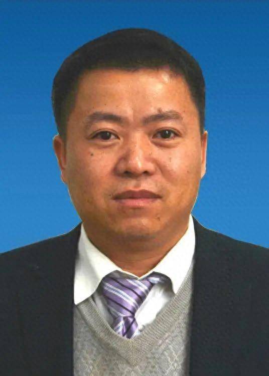 近期湖南吉首市多人落马,前市委书记卸任2个月后被查_诗兴_显示_交通