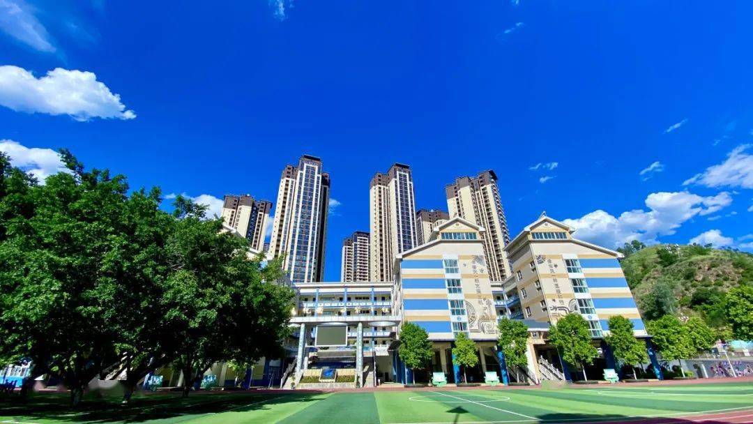 东风庆百年 · 金秋思少年 丨 仁和区东风小学百年校庆,校友召集令_办