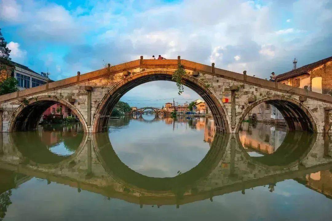 千甓亭——陆氏故居遗留下来的文物,它不单单是让人修整,更是湖州建筑