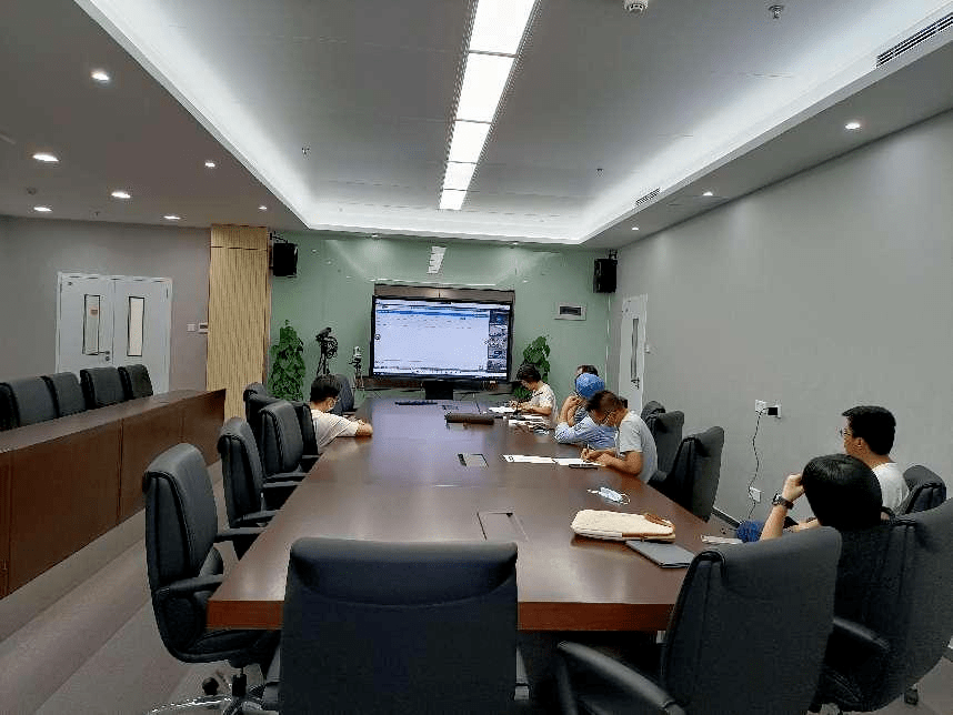 推动地方医疗水平发展进入"快车道"院士工作站成立以来,郑树森,李兰娟