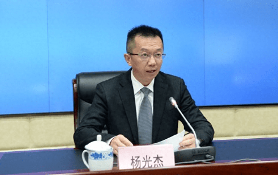 杨光杰当选黔东南州州长_贵州_天柱_黔西南州