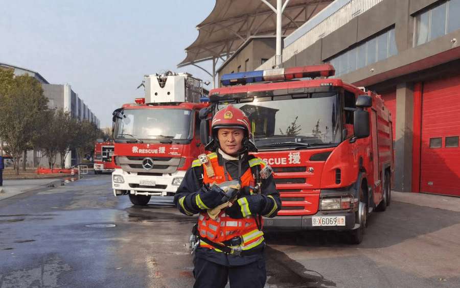 消防员讲述"海外110"经历_敬博_工作_人员