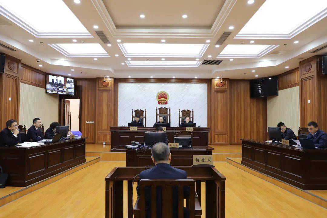 安顺市规划管理局党组书记,局长,安顺市西秀区委副书记,副区长,区长