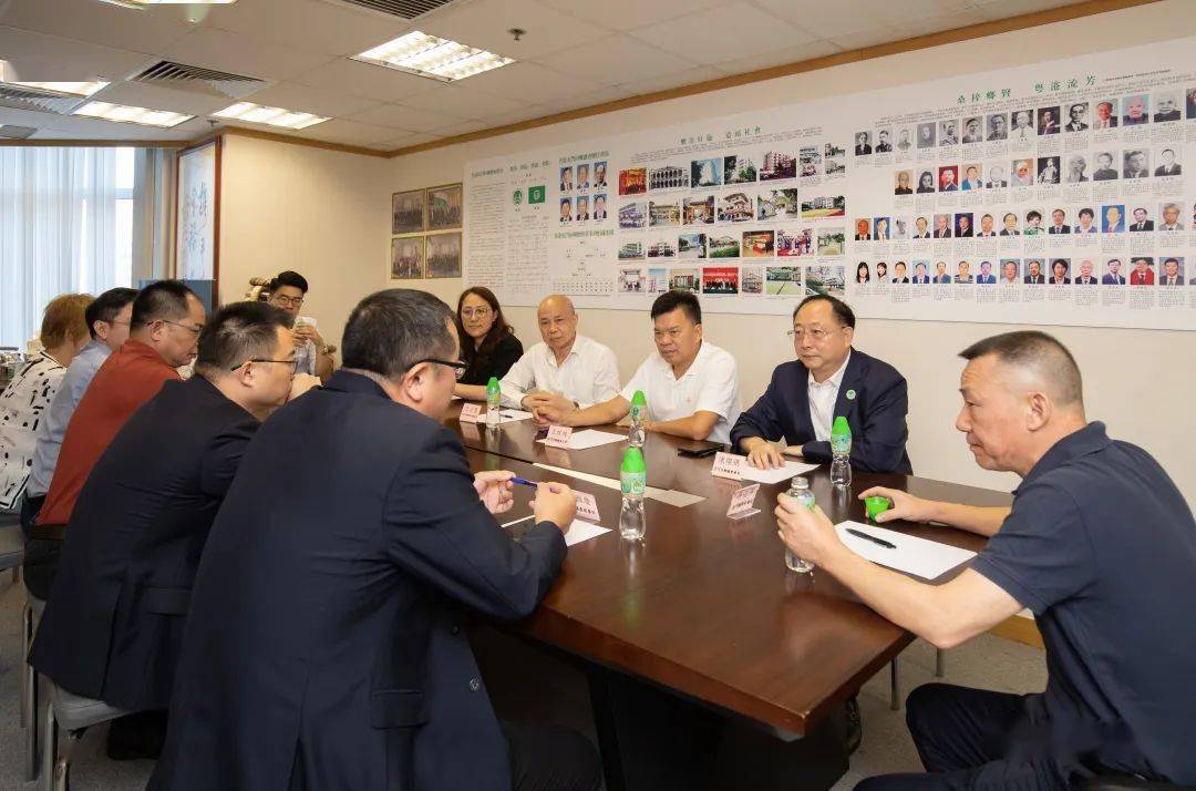 蒋亚军走访香港虎门同乡总会_乡亲_旅港_家乡