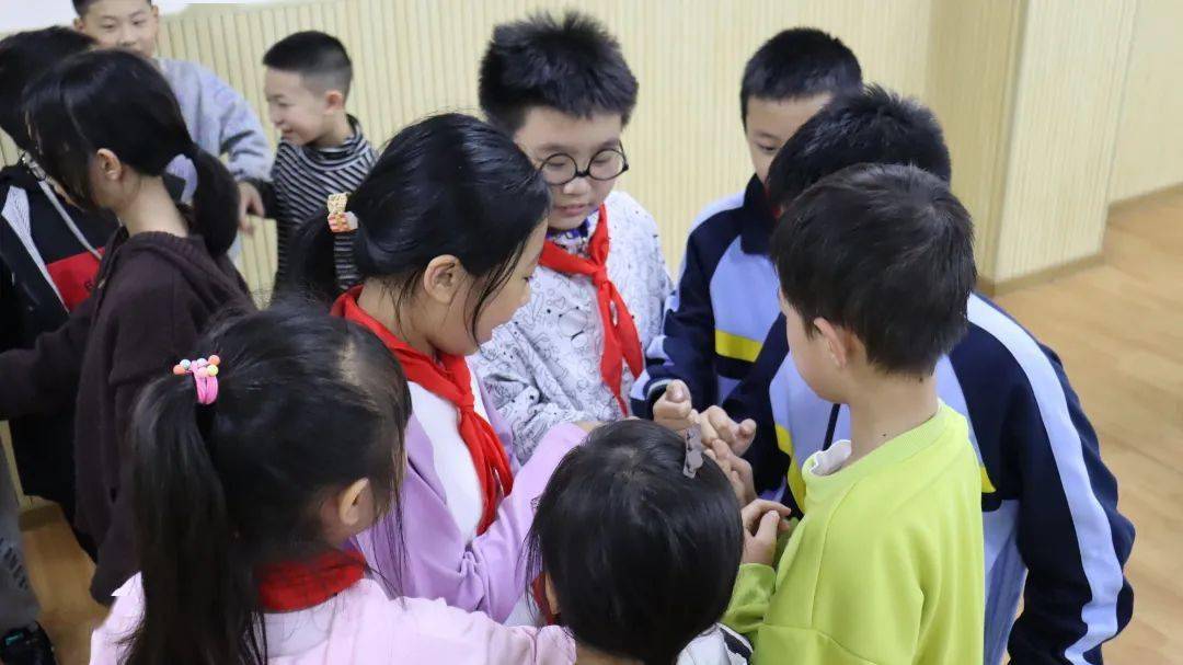 棠香小学后西小学安富中心小学吴家镇中心小学下一步,团荣昌区委将以"