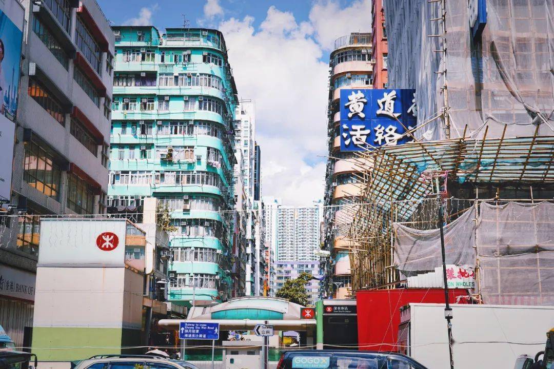 黄道益总部位于深水埗地铁站附近,在总部购买黄道益只需要50港币,在去