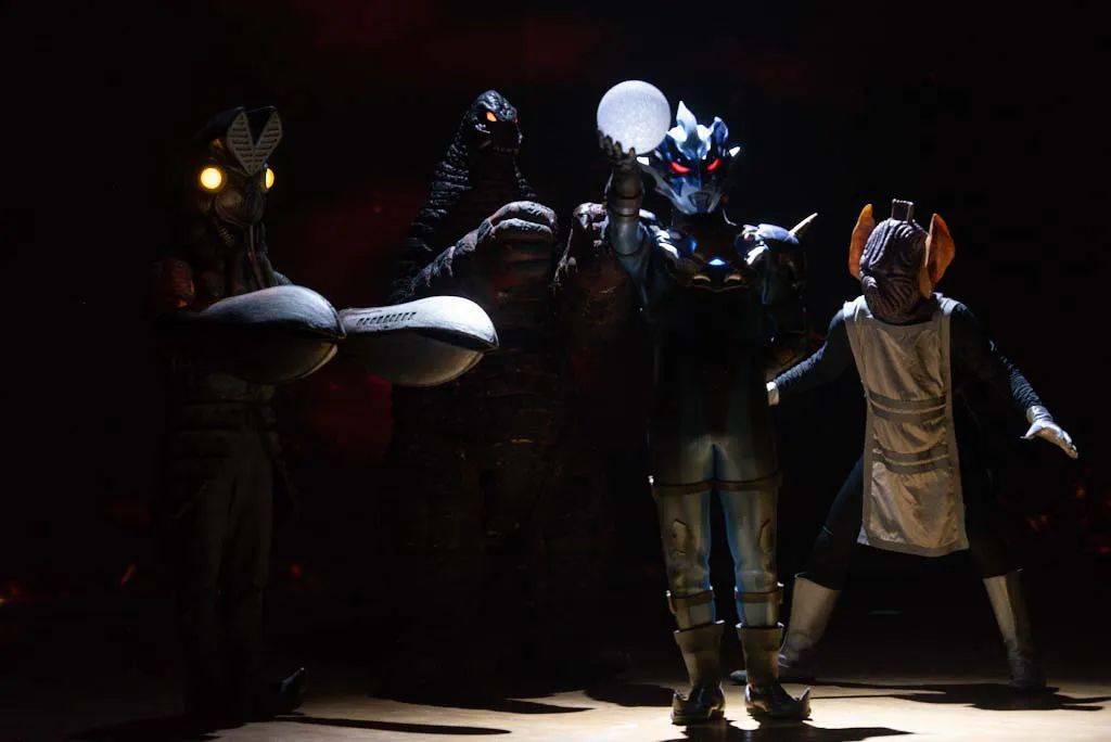 奥特曼系列舞台剧《父与子》成都再现正义之光,燃爆你的2024_演出