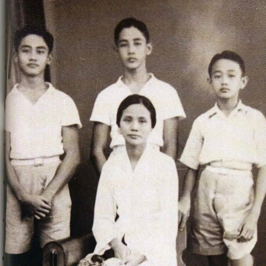 郑格如自然不会忍气吞声,婚姻生活彻底破灭后,她离家出走,独自抚养