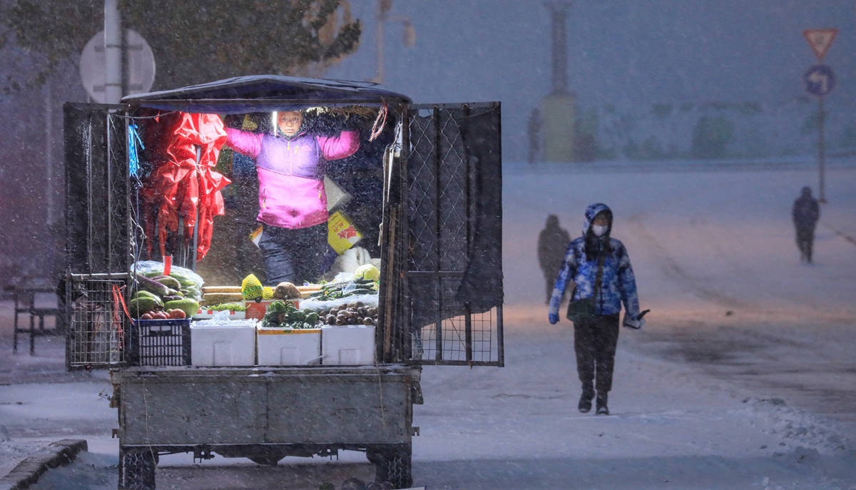 直击|"初雪"凶猛!东北强降雪进入最强时段_哈尔滨_黑龙江_暴雪