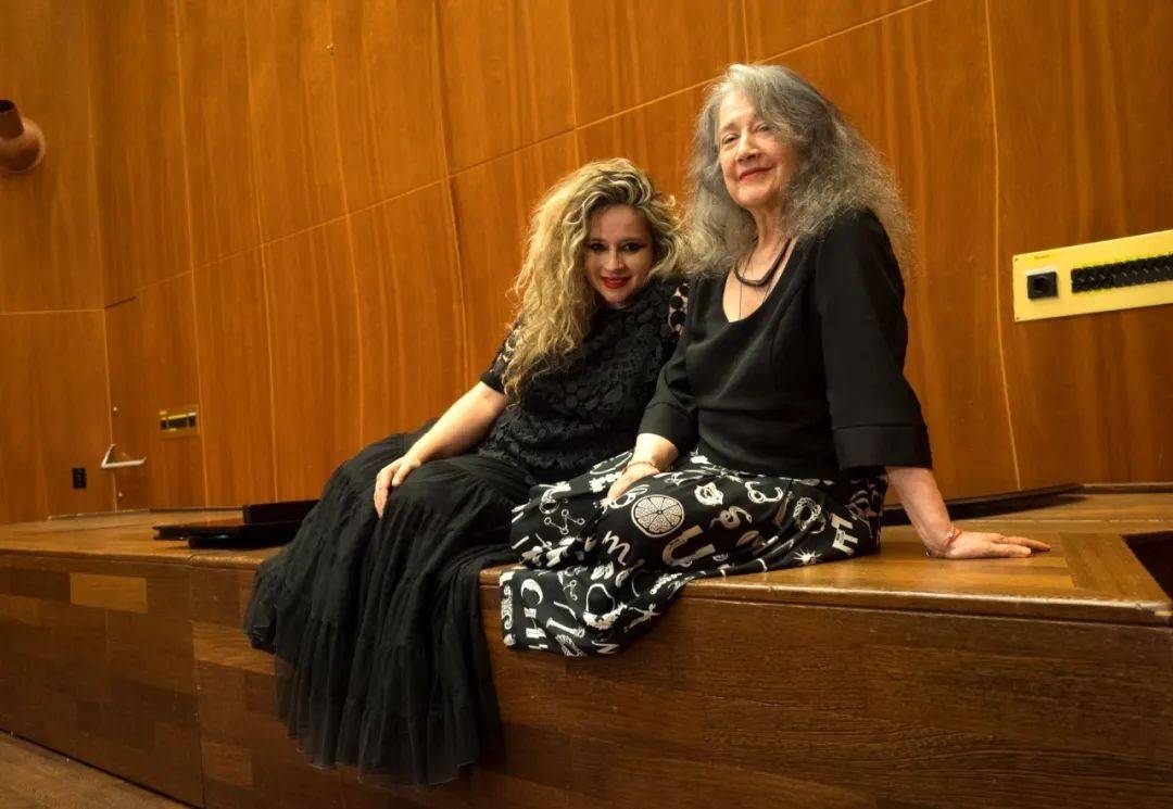 碟荐| 让名版录音为你一解没能看到阿格里奇现场演出的"相思之苦"_in