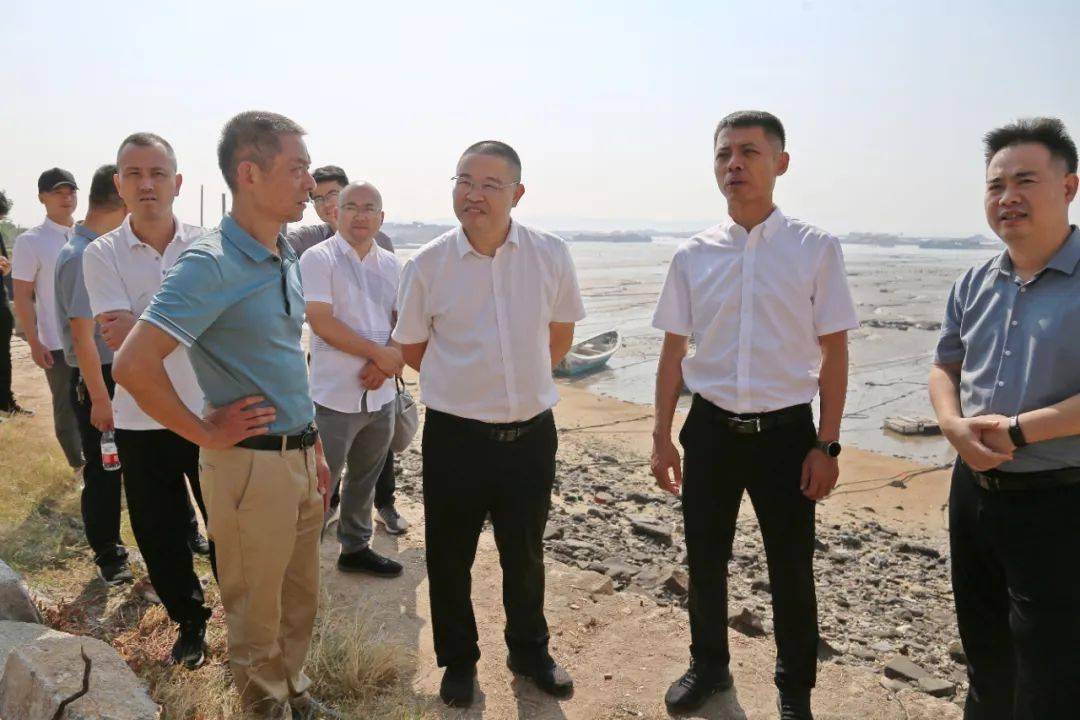 【传承弘扬"四下基层"优良传统】市生态环境局领导来