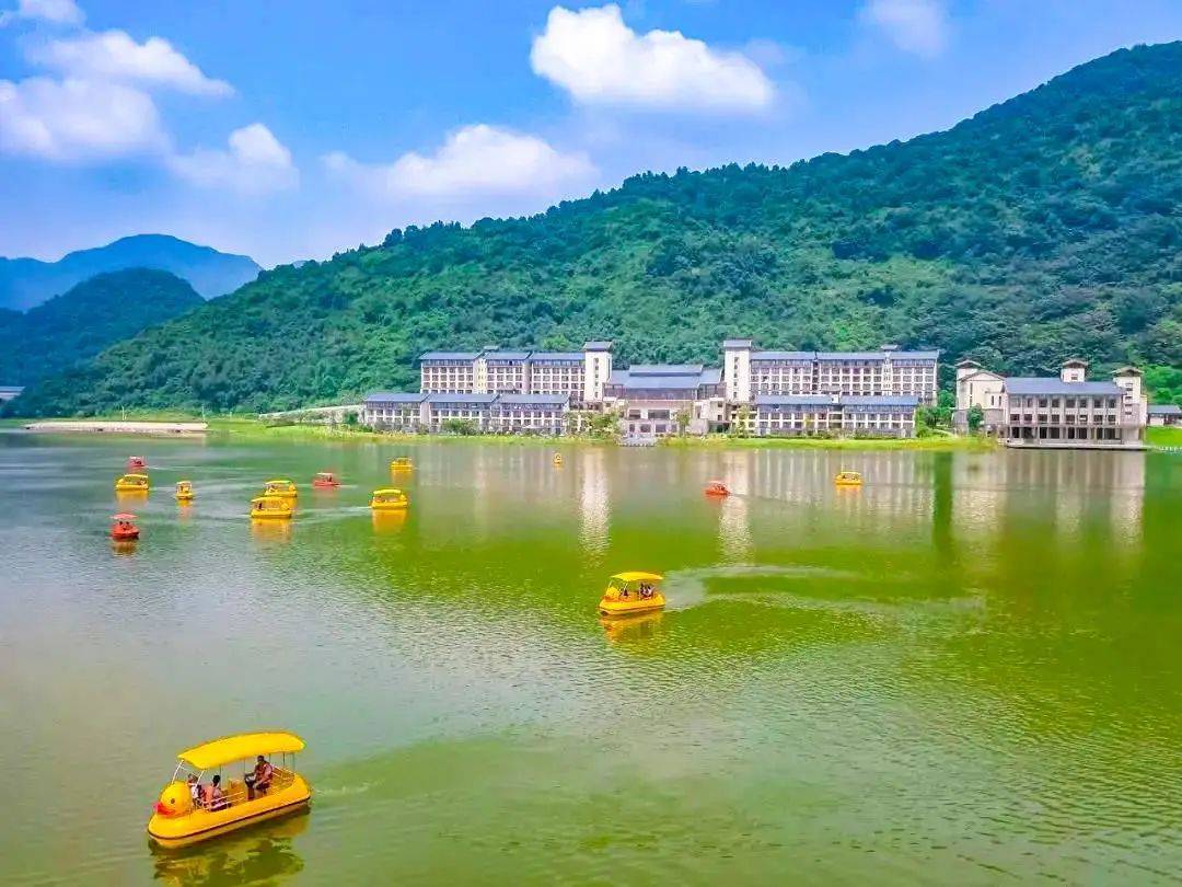 99元1大1小宝晶宫亲子套票:天宫玻璃桥 天鹅湖游船_度假区_广东_项目