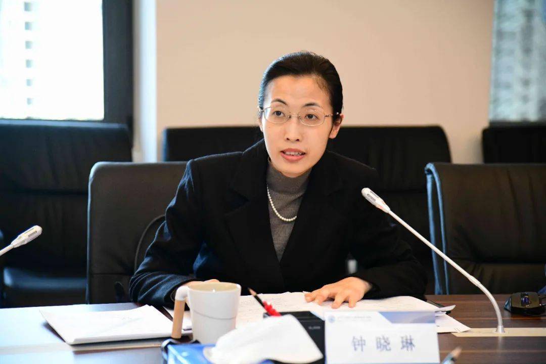 钟晓琳副教授点评指导总结讲话海淀进校姚守梅校长代表各课题组对三位