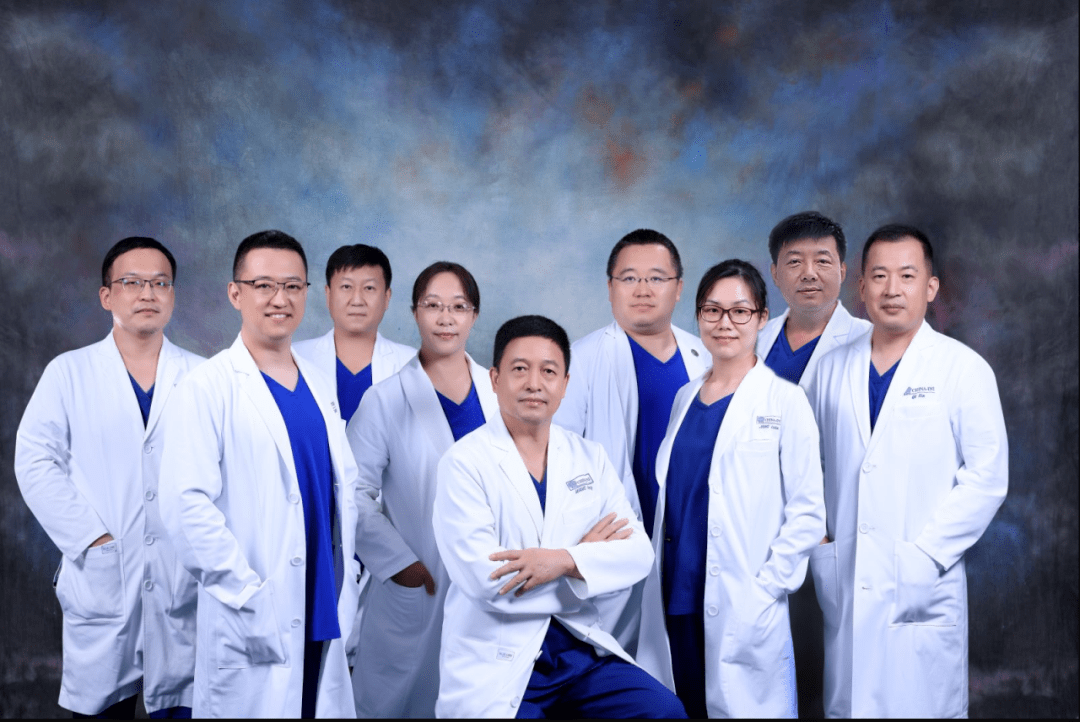 神经创伤与危重症中心合影抢救团队医生介绍王宁首都医科大学宣武医院