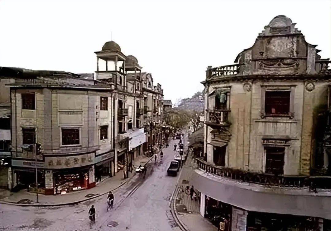 80年代杭州老照片,民风淳朴,处处人间烟火!你怀念吗?_穿着_衣服_人们