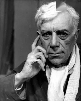 cézanne保罗·塞尚01贾科梅蒂,《城市广场ii》,1948-49年,青铜,23