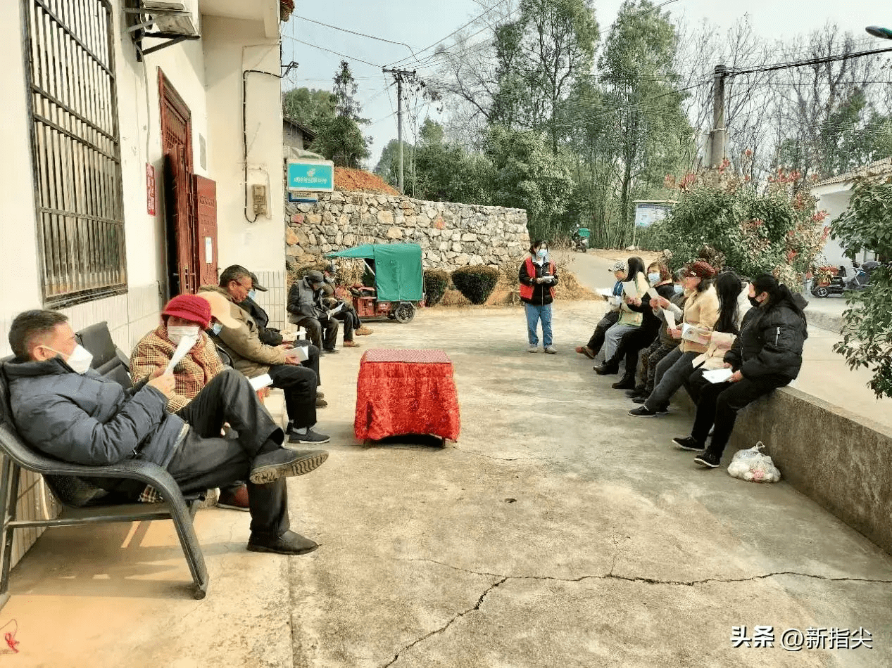 澧县火连坡镇:"法律明白人"筑牢基层法治建设基石_社区_活动_培训