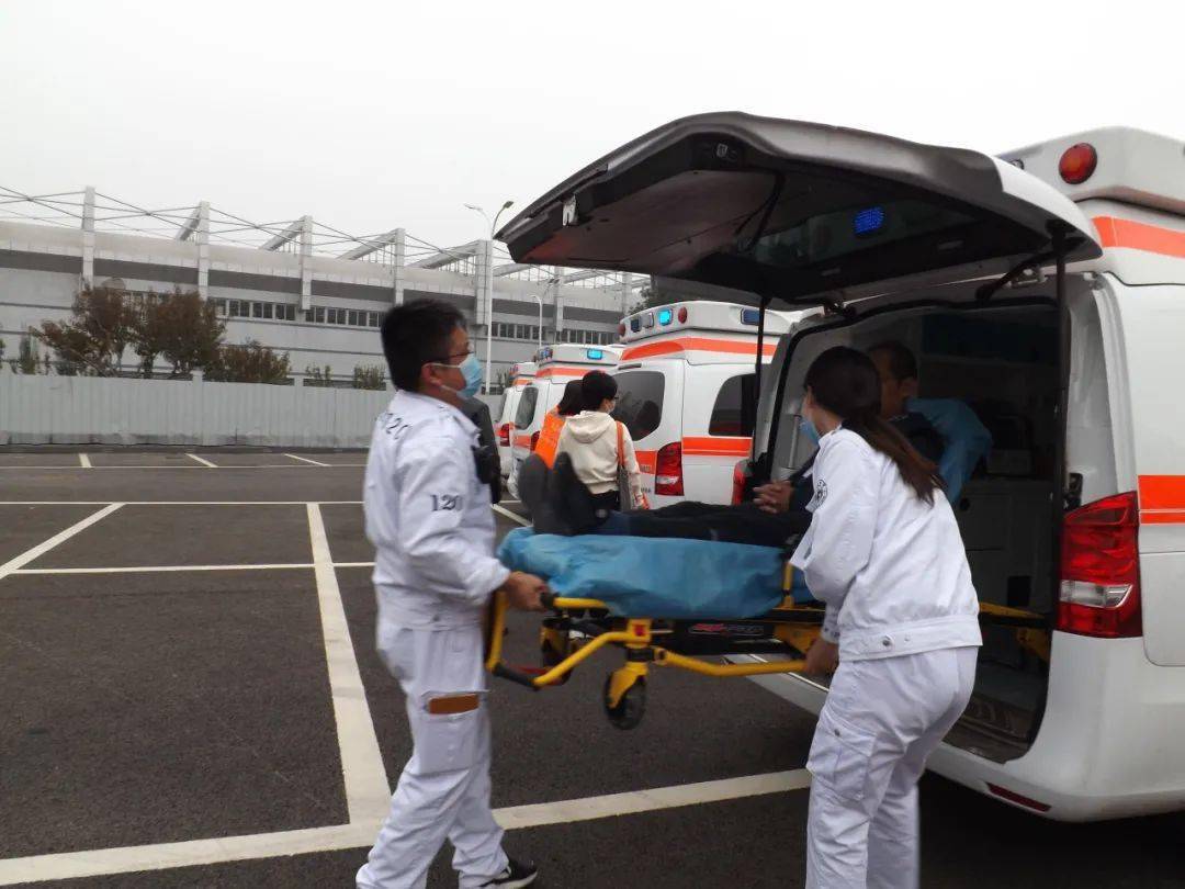 开展院前急救演练 提高应急处置能力——通州区120紧急救援中心医疗