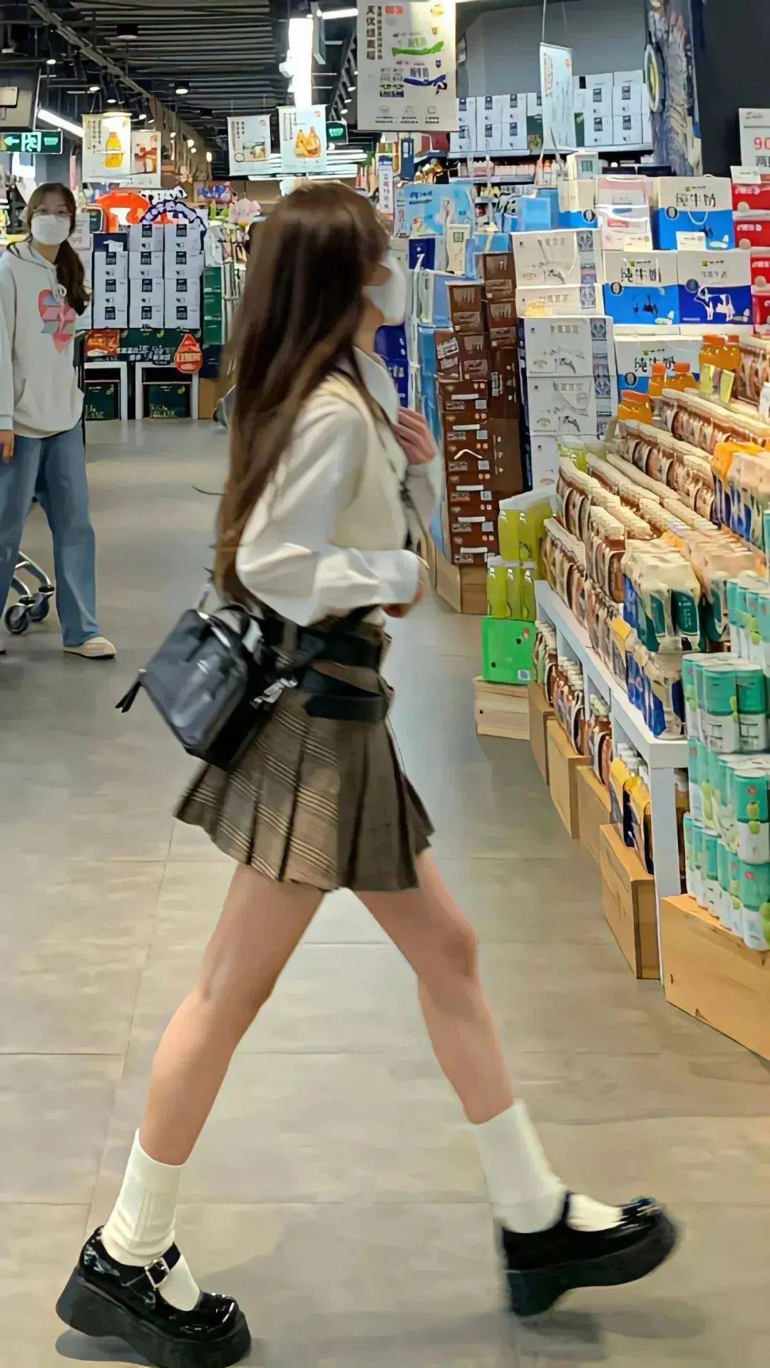 相关配图